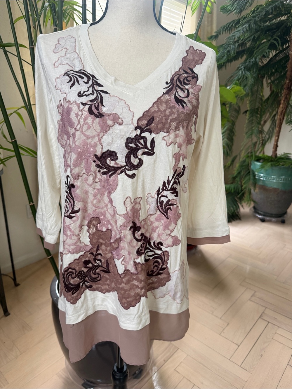 LOGO by Lori Goldstein Cream Tunic with Mauve and Plum Embroidery